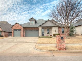 3125 Drake Crest Drive, Edmond, OK 73034