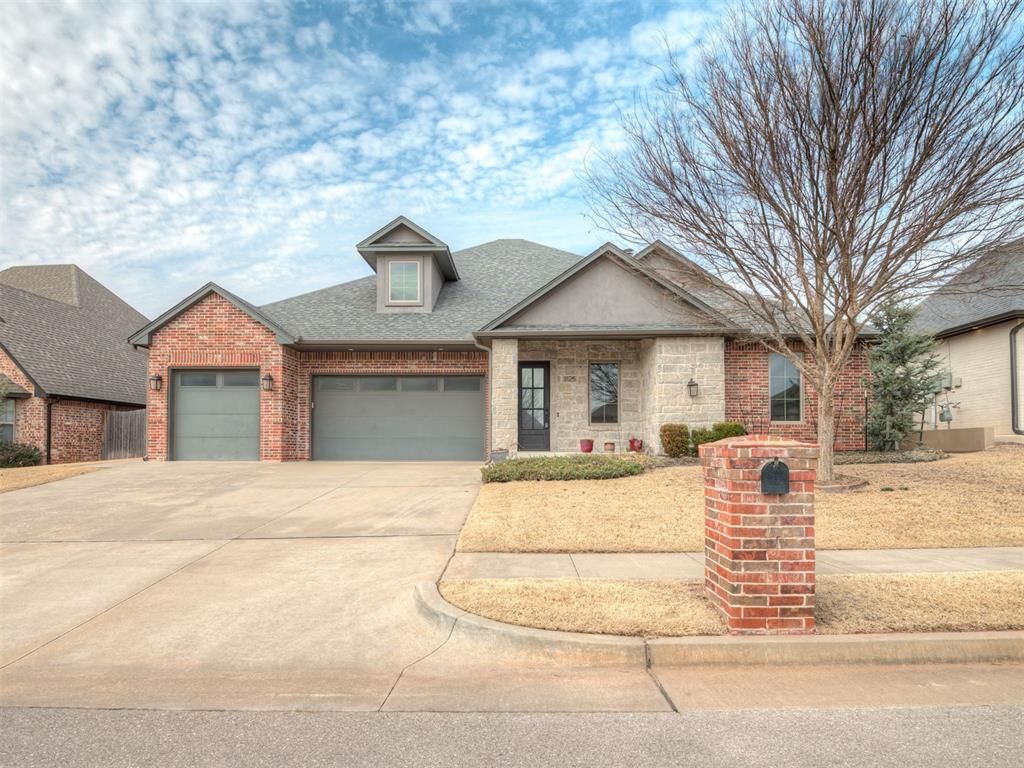 3125 Drake Crest Drive, Edmond, OK 73034