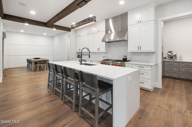 19 Aurora Avenue, Saratoga Springs, NY 12866