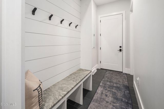 19 Aurora Avenue, Saratoga Springs, NY 12866