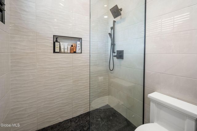 19 Aurora Avenue, Saratoga Springs, NY 12866