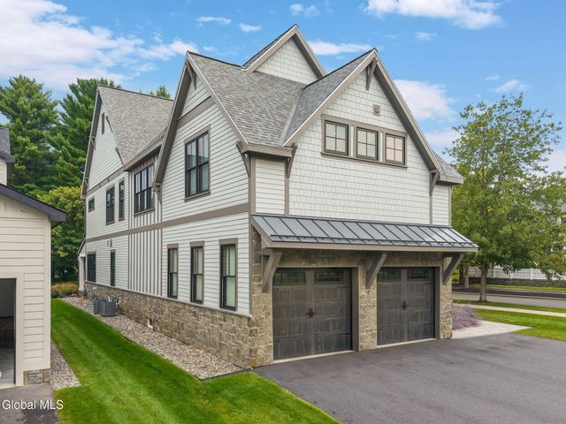 19 Aurora Avenue, Saratoga Springs, NY 12866