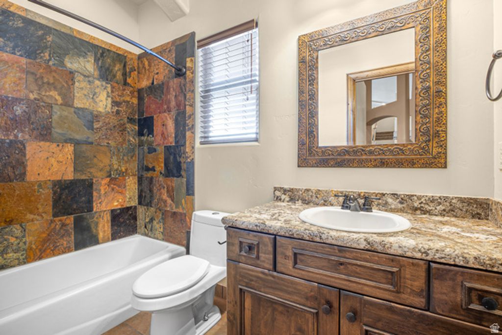 Image 32 of property listing at 14278 S FRIENDSHIP DR, Herriman, UT 84096