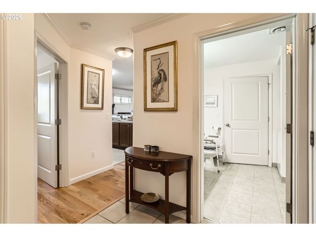 15060 Nw CENTRAL Dr 1101, Portland, OR 97229