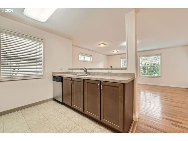 15060 Nw CENTRAL Dr 1101, Portland, OR 97229