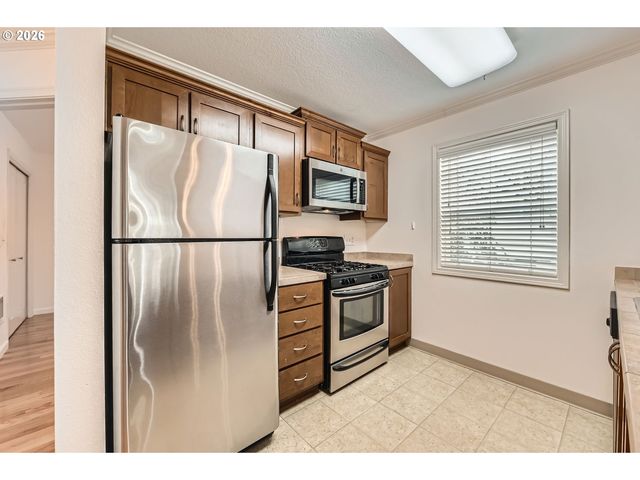 15060 Nw CENTRAL Dr 1101, Portland, OR 97229