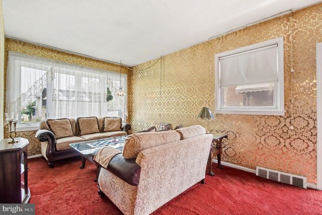 506 GLENN VALLEY DR, Norristown, PA 19401