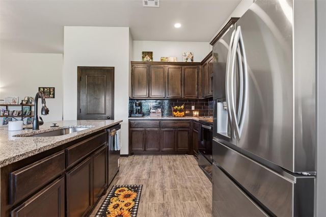 3208 E Cedar Creek Pass, Stillwater, OK 74075
