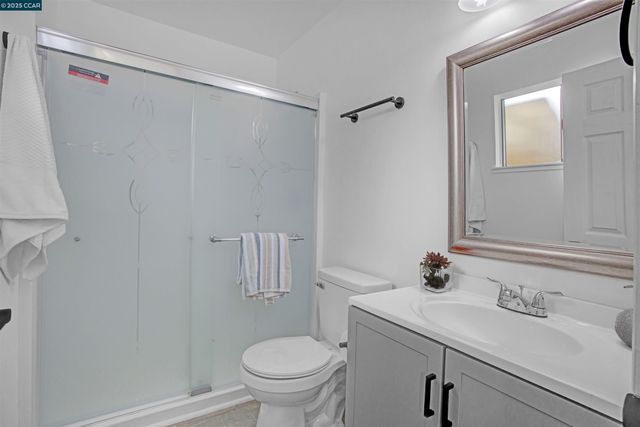 2110 Barrett Ave, Richmond, CA 94801