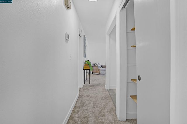 2110 Barrett Ave, Richmond, CA 94801