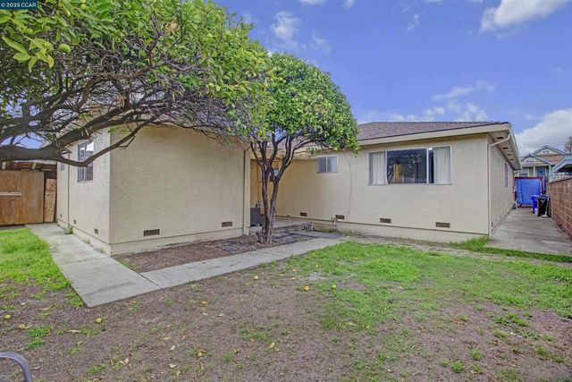 2110 Barrett Ave, Richmond, CA 94801