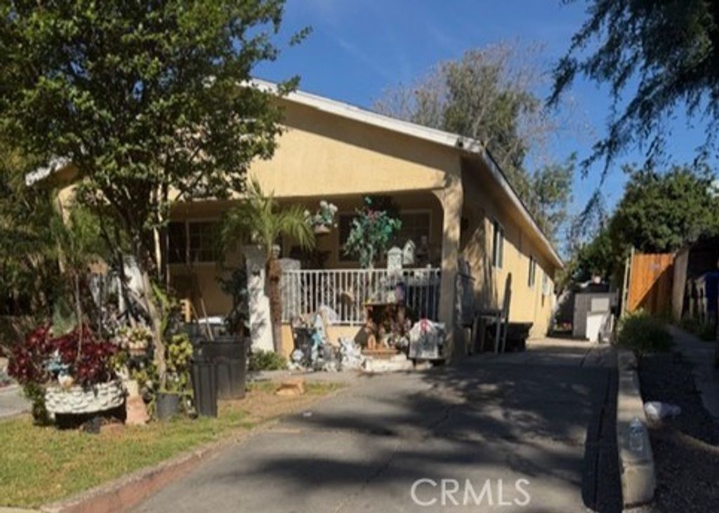 2901 Elm Street, Los Angeles, CA 90065