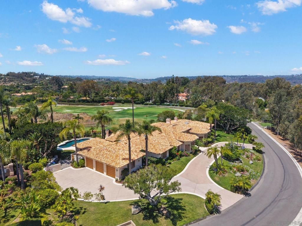 Image 1 of property listing at 7896 Saint Andrews Rd, Rancho Santa Fe, CA 92067