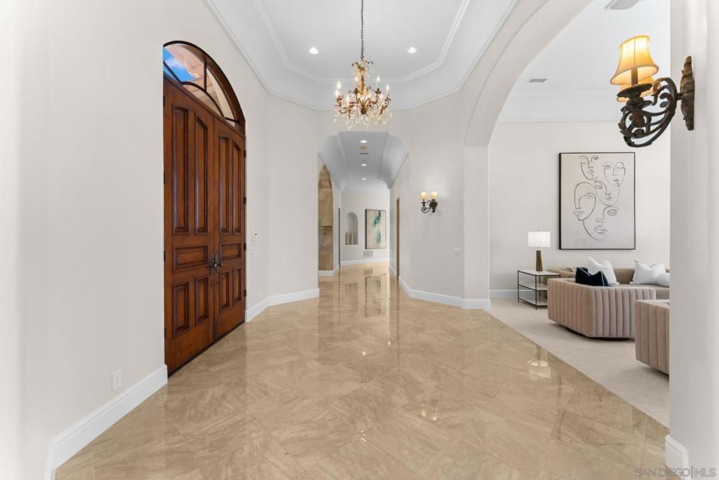 Image 5 of property listing at 7896 Saint Andrews Rd, Rancho Santa Fe, CA 92067