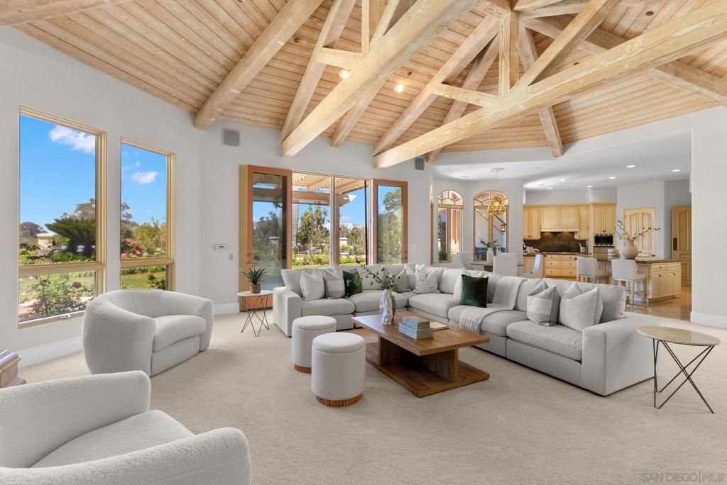 Image 7 of property listing at 7896 Saint Andrews Rd, Rancho Santa Fe, CA 92067
