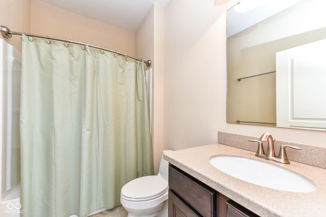 13480 Mosel Court, Fishers, IN 46037