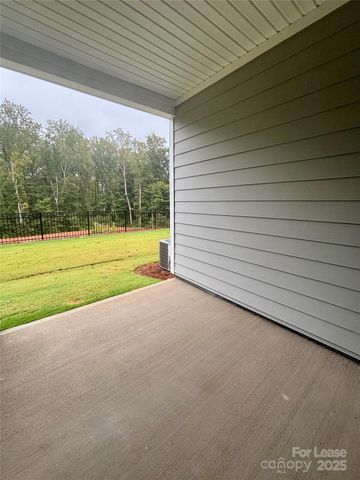 9312 Munsing Drive, Charlotte, NC 28269