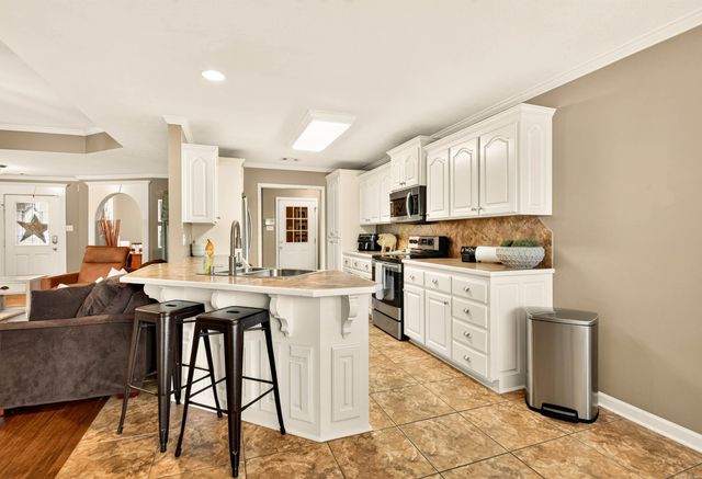 2424 Canterbury Lane, Cabot, AR 72023