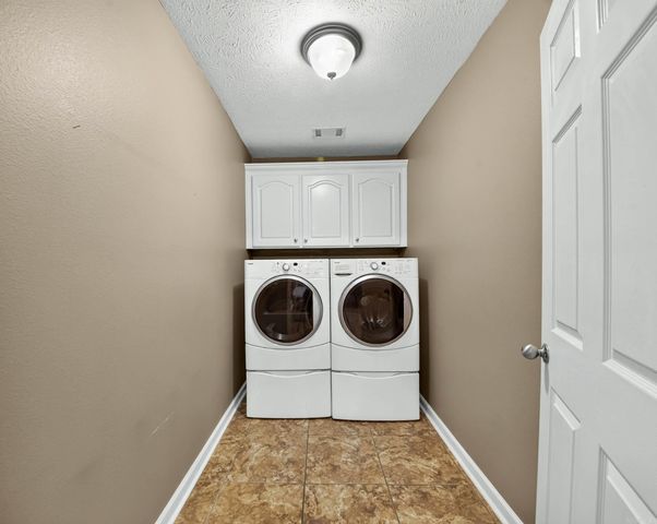 2424 Canterbury Lane, Cabot, AR 72023