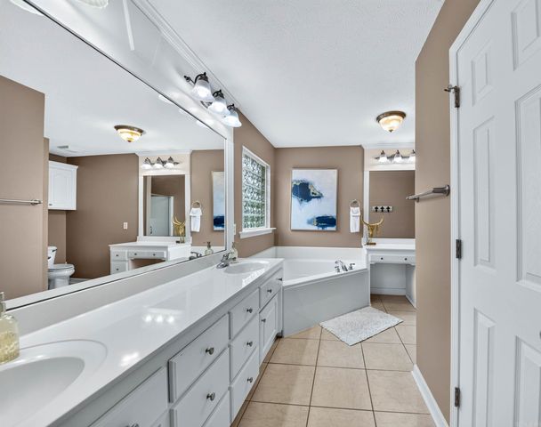 2424 Canterbury Lane, Cabot, AR 72023