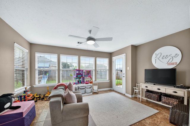 2424 Canterbury Lane, Cabot, AR 72023