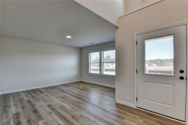 656 Rodeo Drive, Auburn, GA 30011