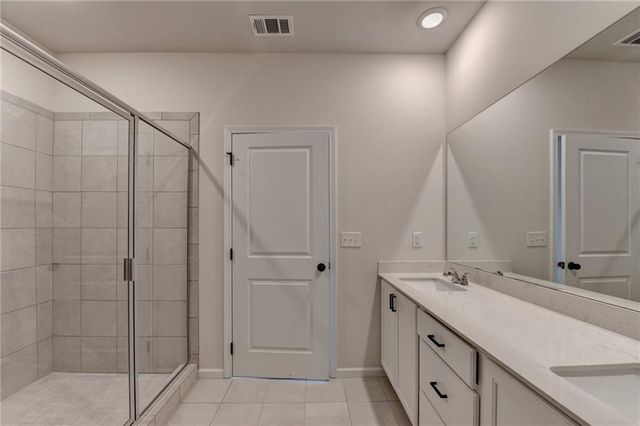 656 Rodeo Drive, Auburn, GA 30011