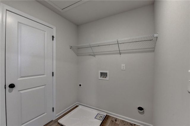 656 Rodeo Drive, Auburn, GA 30011