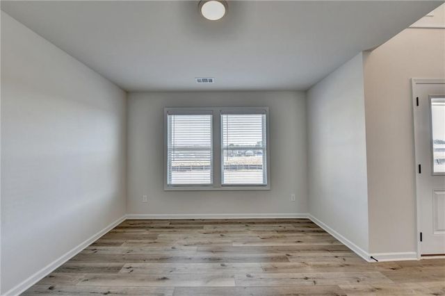 656 Rodeo Drive, Auburn, GA 30011