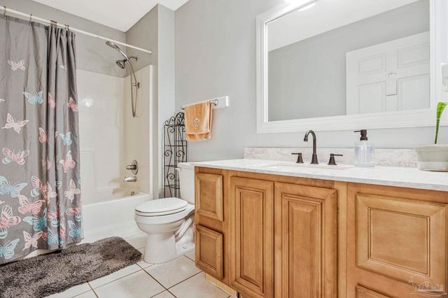 7240 Mier Henry Rd, Pensacola, FL 32506