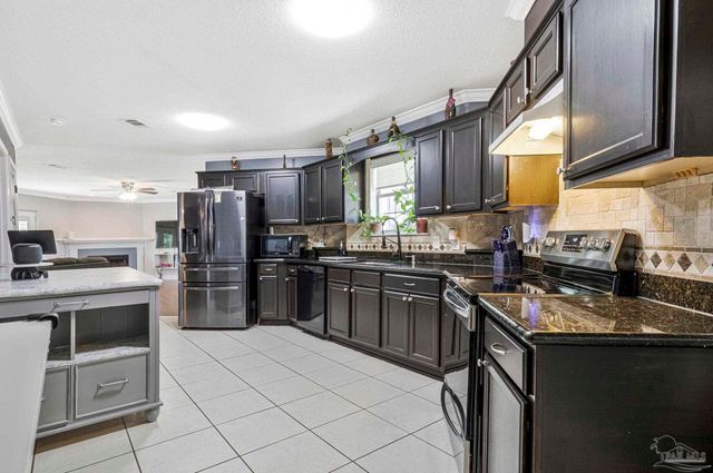 7240 Mier Henry Rd, Pensacola, FL 32506