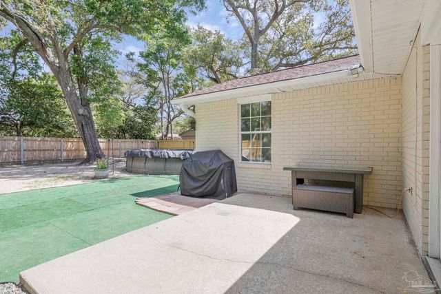 7240 Mier Henry Rd, Pensacola, FL 32506