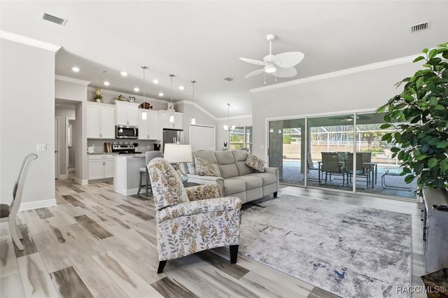 183 E Boston Street, Hernando, FL 34442