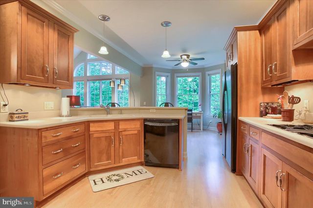 416 MEHAFFIE LN, Harrisburg, PA 17112