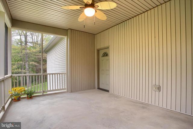 416 MEHAFFIE LN, Harrisburg, PA 17112