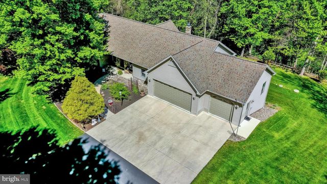 416 MEHAFFIE LN, Harrisburg, PA 17112