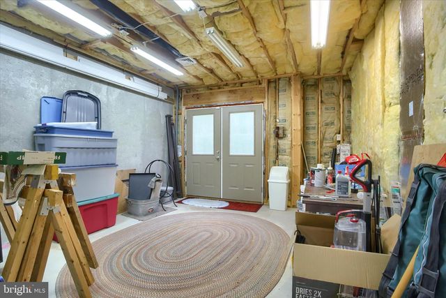 416 MEHAFFIE LN, Harrisburg, PA 17112