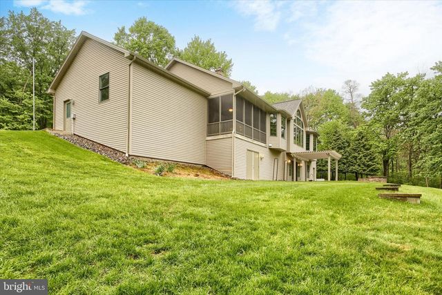 416 MEHAFFIE LN, Harrisburg, PA 17112