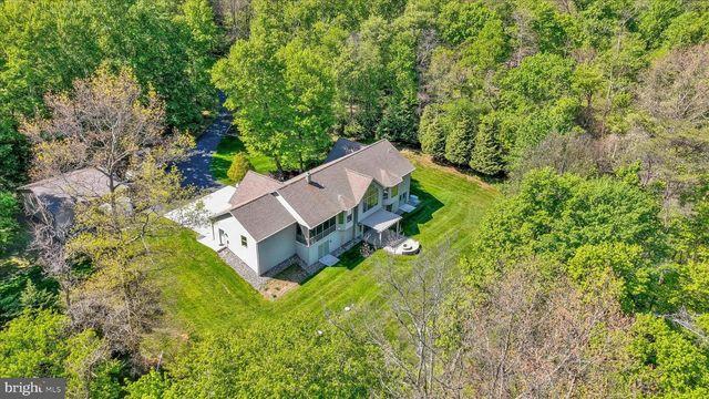 416 MEHAFFIE LN, Harrisburg, PA 17112