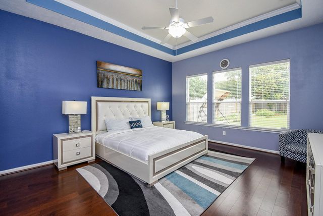 6811 Bannon Trail, Sugar Land, TX 77479