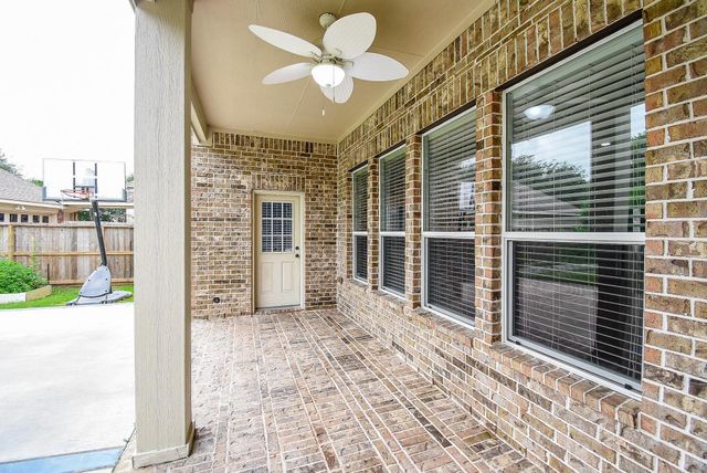 6811 Bannon Trail, Sugar Land, TX 77479