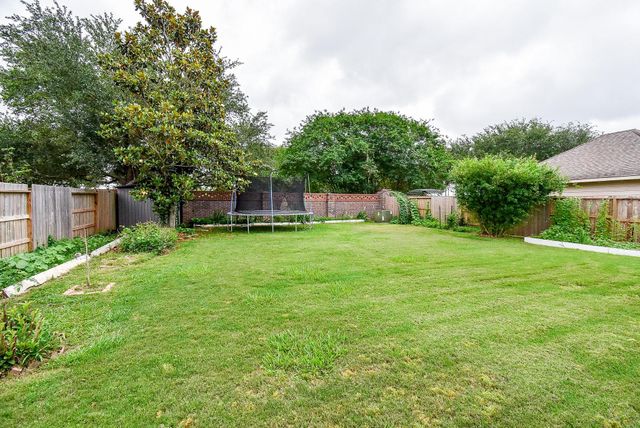 6811 Bannon Trail, Sugar Land, TX 77479