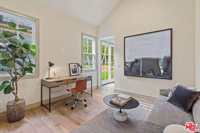 4912 Beeman Avenue, Valley Village, CA 91607