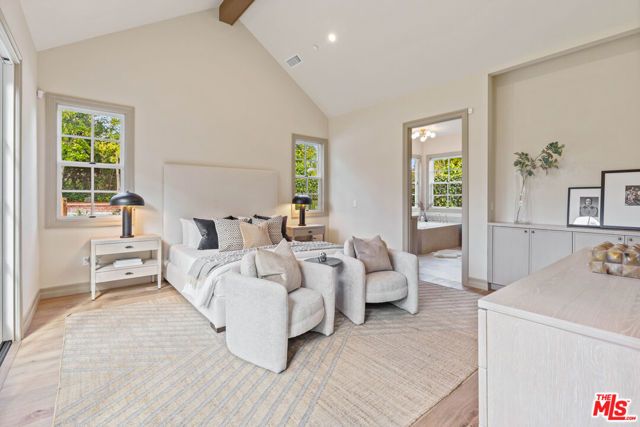 4912 Beeman Avenue, Valley Village, CA 91607