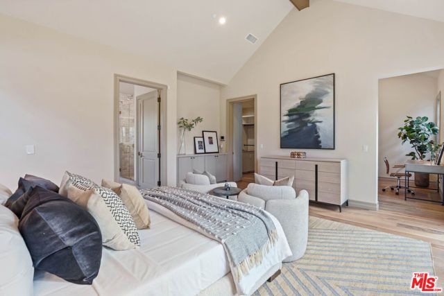 4912 Beeman Avenue, Valley Village, CA 91607