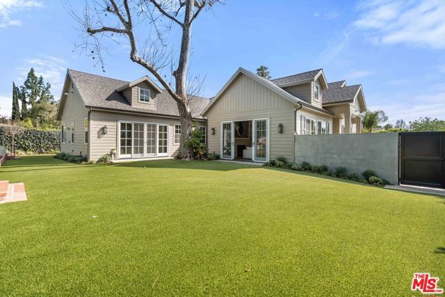 4912 Beeman Avenue, Valley Village, CA 91607