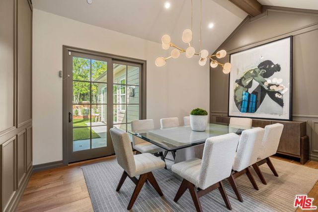 4912 Beeman Avenue, Valley Village, CA 91607