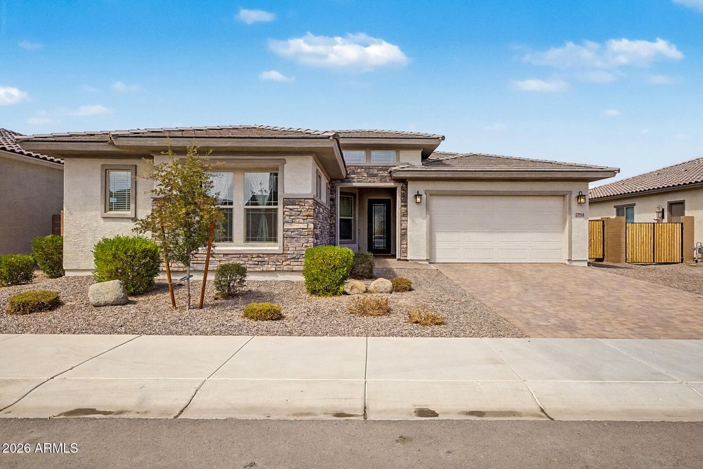 17814 W MEDLOCK Drive, Litchfield Park, AZ 85340 — exterior