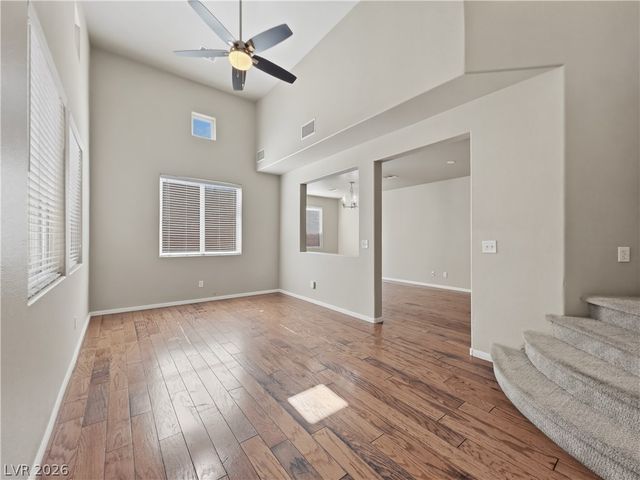 9305 Gold Dove Court, Las Vegas, NV 89178