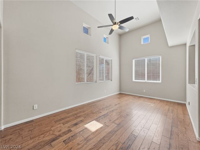 9305 Gold Dove Court, Las Vegas, NV 89178